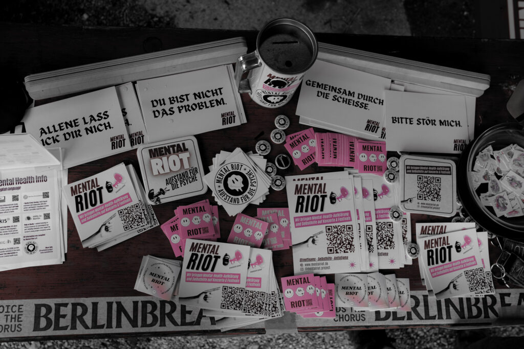Infomaterial von Mental Riot